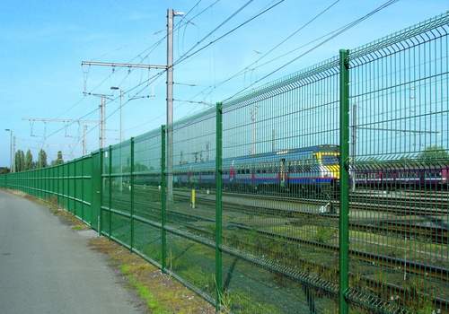 Системы ограждений железных дорог и автомагистралей в Каменск-Уральском